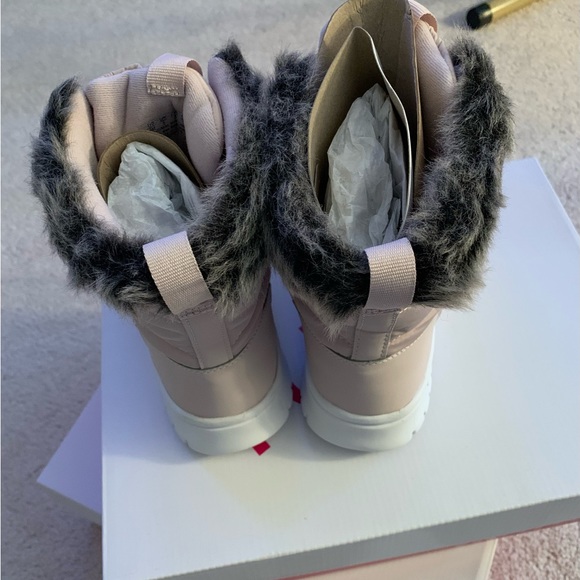 Women’s Ryka Water Repellent Faux Fur Boots Snow Bound NIB - Picture 3 of 8